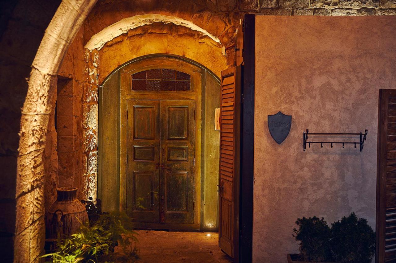Chateau Du Roi Mi'ilya Bagian luar foto